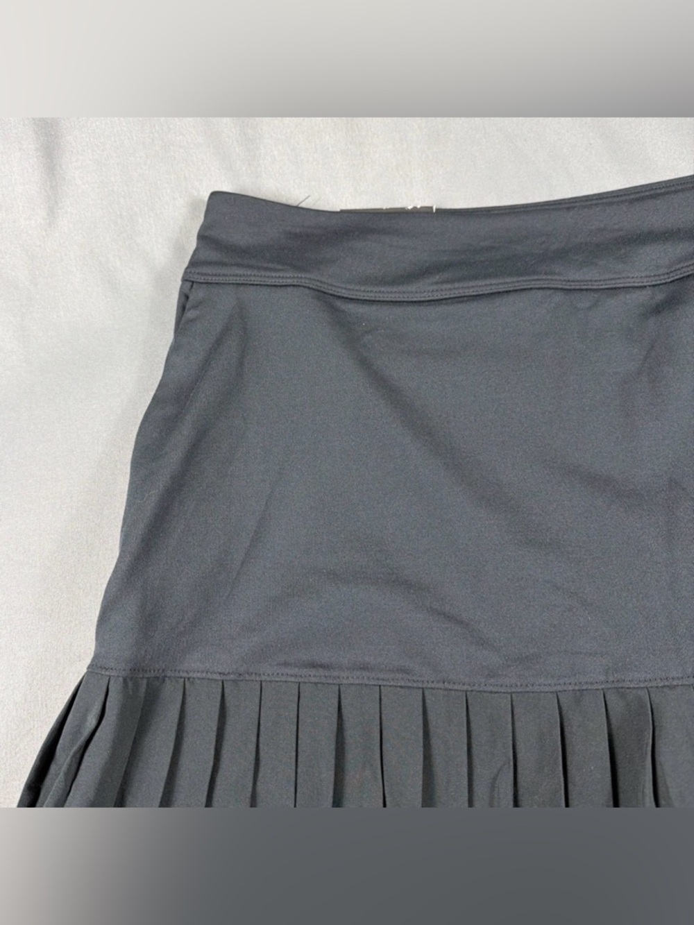 Under Armour Womens Golf Skort XL Black Polyester - Picture 2 of 8
